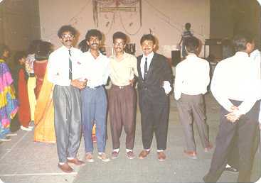 Shyamsudhir.jpg (11395 bytes)