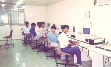 lab.jpg (10284 bytes)